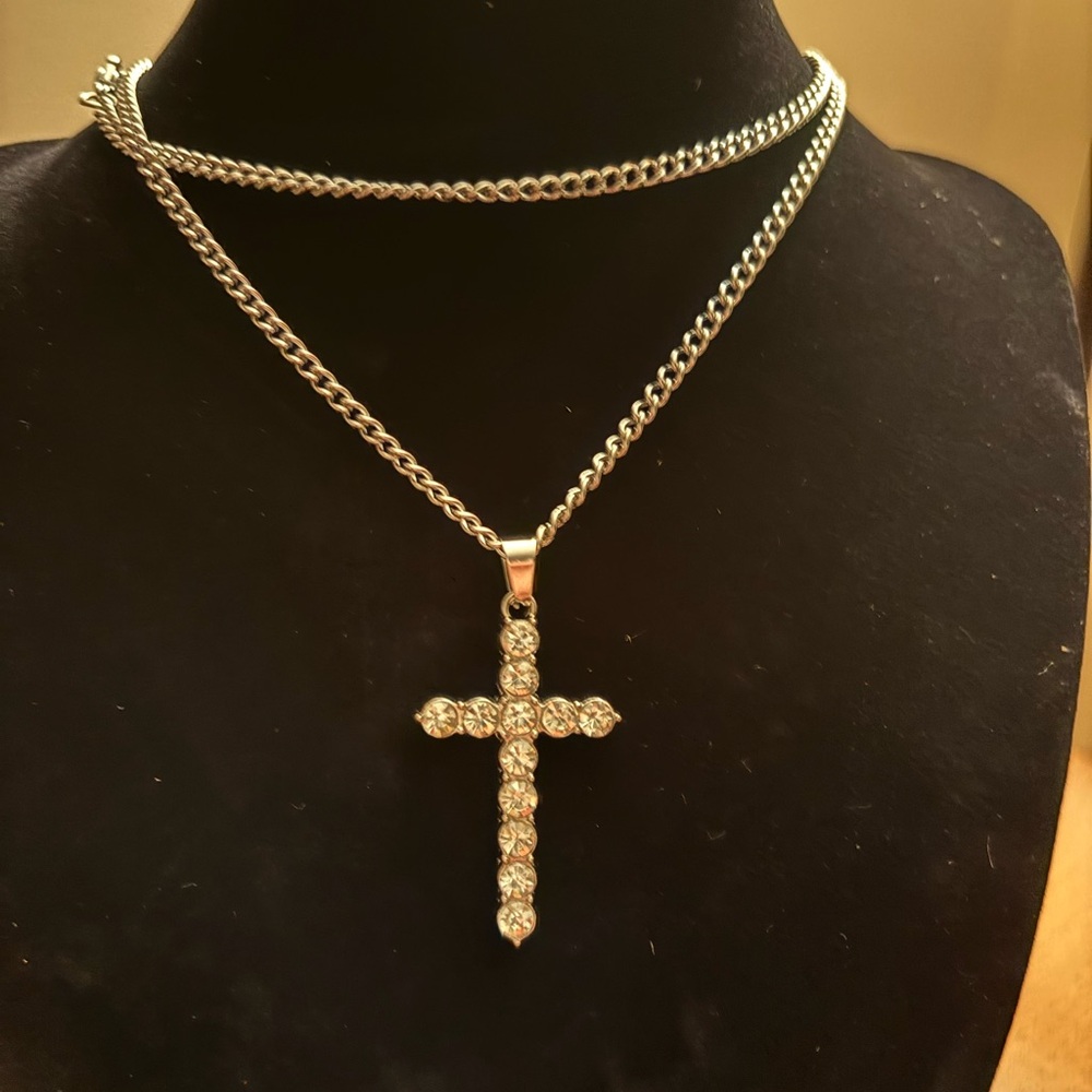 Elegant Stainless Steel Cross Pendant Necklace